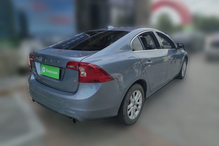 Used Volvo S60 2018 S60L T3 Smart Upgrade Edition Rear Right 45 Deg