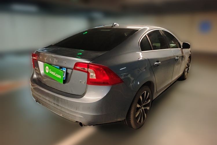 Used Volvo S60 2018 S60L T3 Smart Progress Edition Rear Right 45 Deg