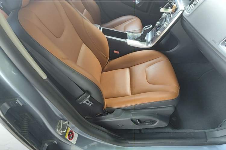 Used Volvo S60 2018 S60L T3 Smart Upgrade Edition Right Front Seat