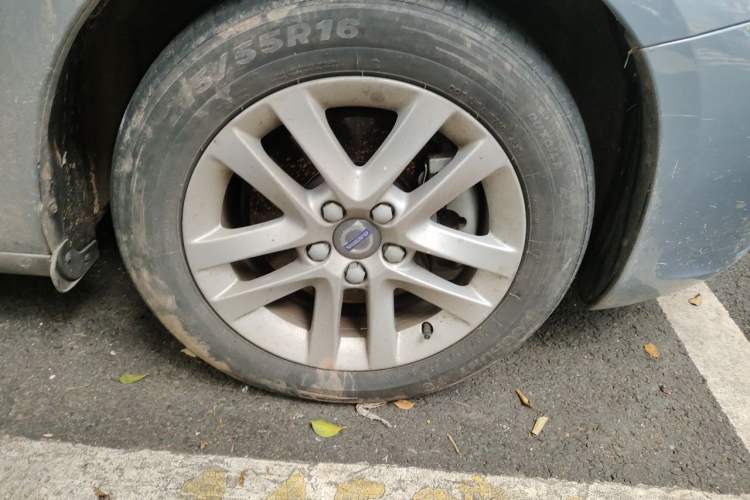 Used Volvo S60 2018 S60L T3 Smart Upgrade Edition Right Front Wheel Hub