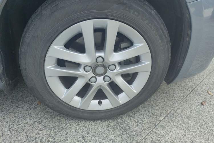 Used Volvo S60 2018 S60L T3 Smart Upgrade Edition Right Front Wheel Hub