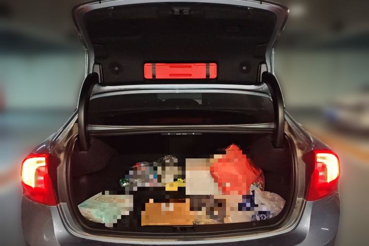 Used Volvo S60 2018 S60L T3 Smart Progress Edition Trunk