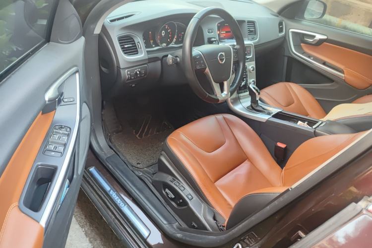Used Volvo S60 2018 S60L T4 Smart & Ambitious Edition Driver Seat