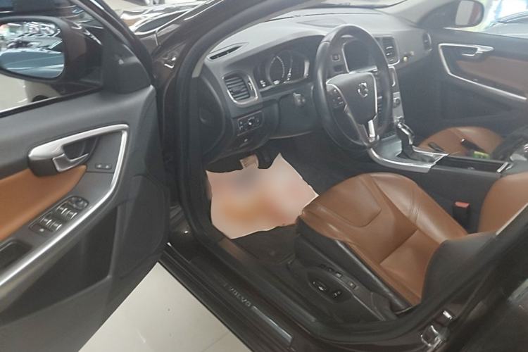 Used Volvo S60 2018 S60L T5 Intelligent Drive Progressive Edition Driver Seat