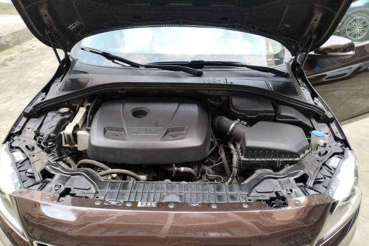 Used Volvo S60 2018 S60L T3 Smart Progress Edition Engine Bay