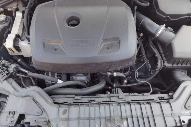 Used Volvo S60 2018 S60L T3 Smart Progress Edition Engine Bay