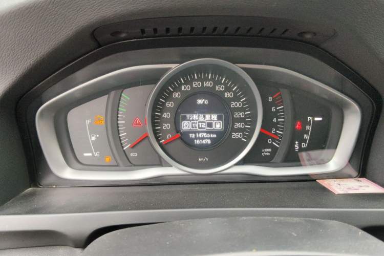 Used Volvo S60 2018 S60L T3 Smart Progress Edition Instrument Cluster