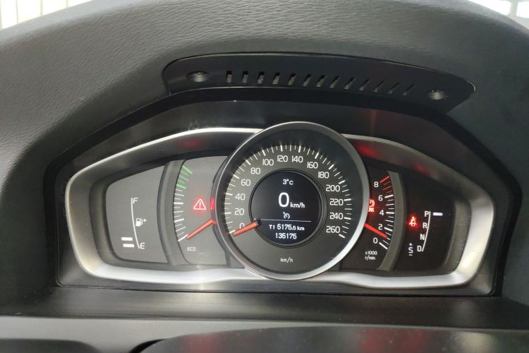 Used Volvo S60 2018 S60L T3 Smart Progress Edition Instrument Cluster