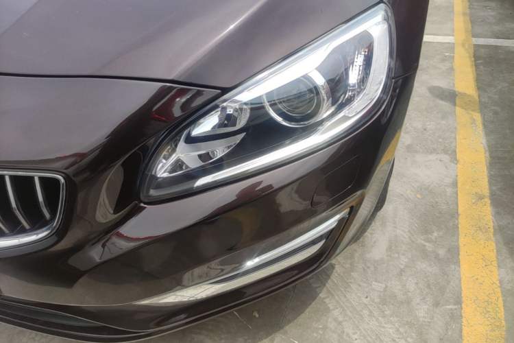 Used Volvo S60 2018 S60L T3 Smart Progress Edition Left Front Headlight