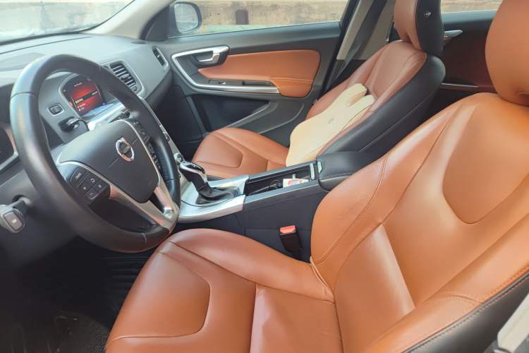 Used Volvo S60 2018 S60L T4 Smart & Ambitious Edition Left Front Seat