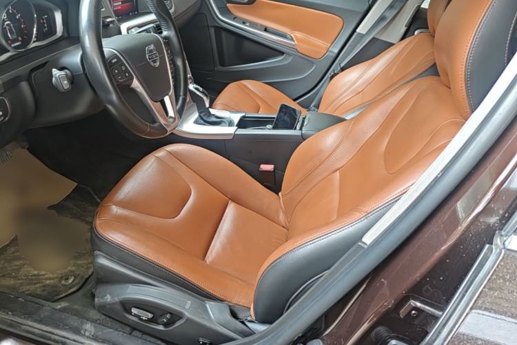 Used Volvo S60 2018 S60L T4 Zhiyuan Edition Left Front Seat