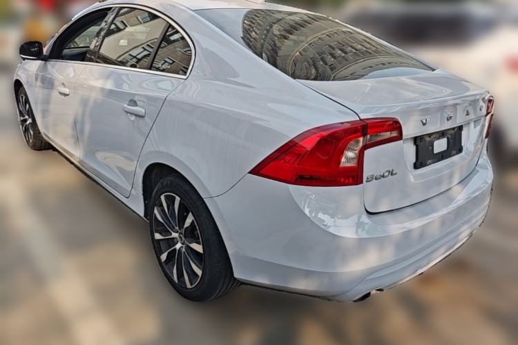 Used Volvo S60 2018 S60L T3 Smart Progress Edition Rear Left 45 Deg
