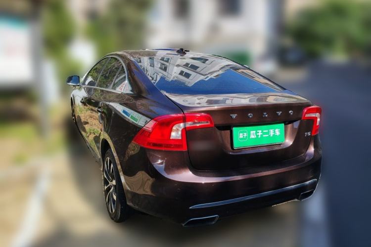 Used Volvo S60 2018 S60L T3 Smart Progress Edition Rear Left 45 Deg