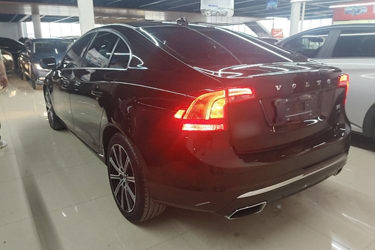 Used Volvo S60 2018 S60L T5 Intelligent Drive Progressive Edition Rear Left 45 Deg