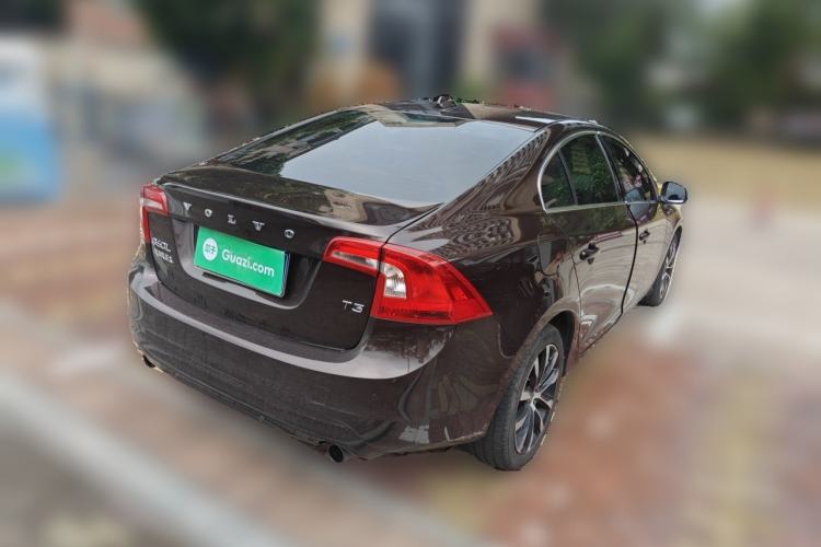 Used Volvo S60 2018 S60L T3 Smart Progress Edition Rear Right 45 Deg