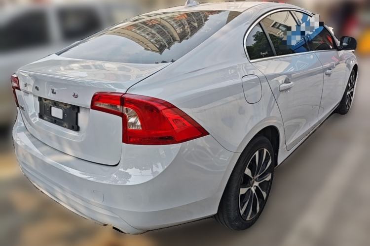 Used Volvo S60 2018 S60L T3 Smart Progress Edition Rear Right 45 Deg