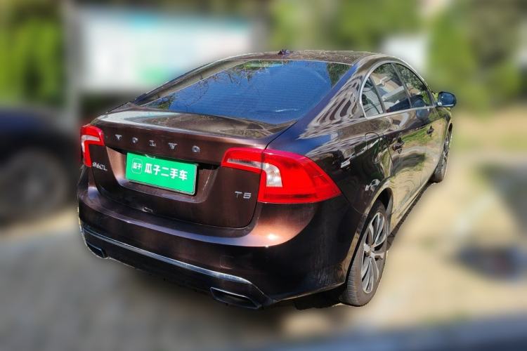 Used Volvo S60 2018 S60L T3 Smart Progress Edition Rear Right 45 Deg