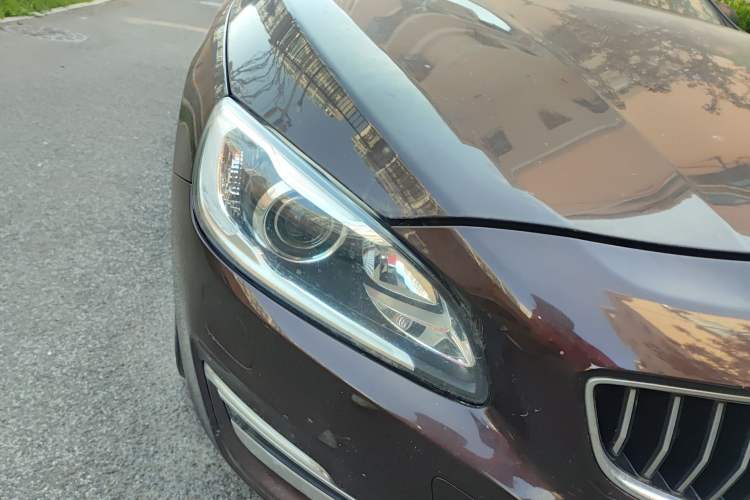 Used Volvo S60 2018 S60L T4 Smart & Ambitious Edition Right Front Headlight