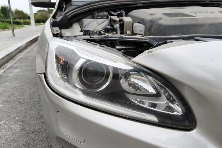 Used Volvo S60 2018 S60L T3 Smart Progress Edition Right Front Headlight
