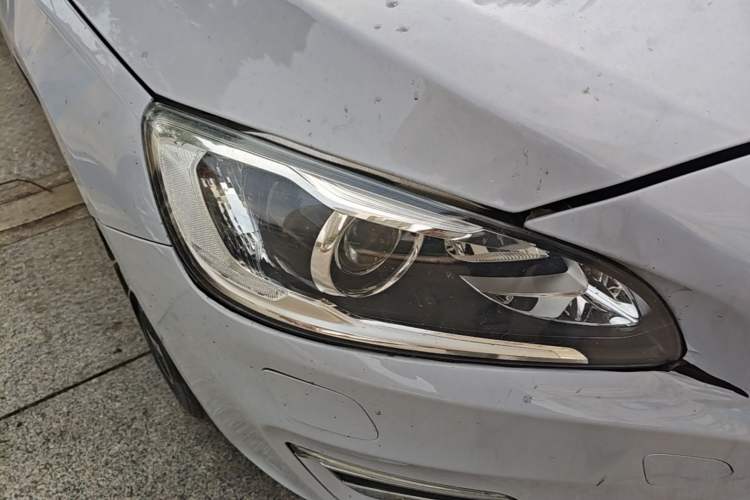 Used Volvo S60 2018 S60L T3 Smart Progress Edition Right Front Headlight