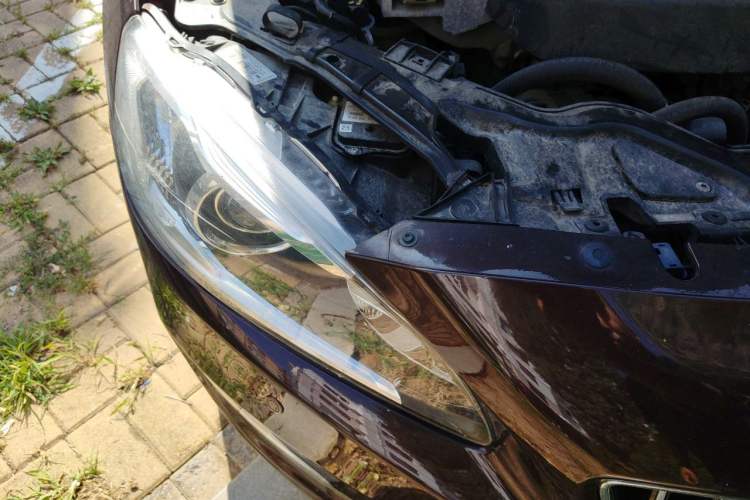 Used Volvo S60 2018 S60L T3 Smart Progress Edition Right Front Headlight