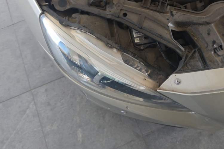 Used Volvo S60 2018 S60L T3 Smart Upgrade Edition Right Front Headlight