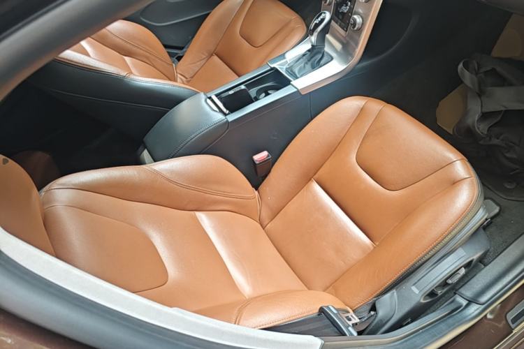 Used Volvo S60 2018 S60L T4 Zhiyuan Edition Right Front Seat