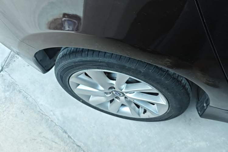 Used Volvo S60 2018 S60L T4 Zhiyuan Edition Right Rear Wheel Hub