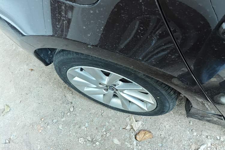 Used Volvo S60 2018 S60L T4 Zhiyuan Edition Right Rear Wheel Hub