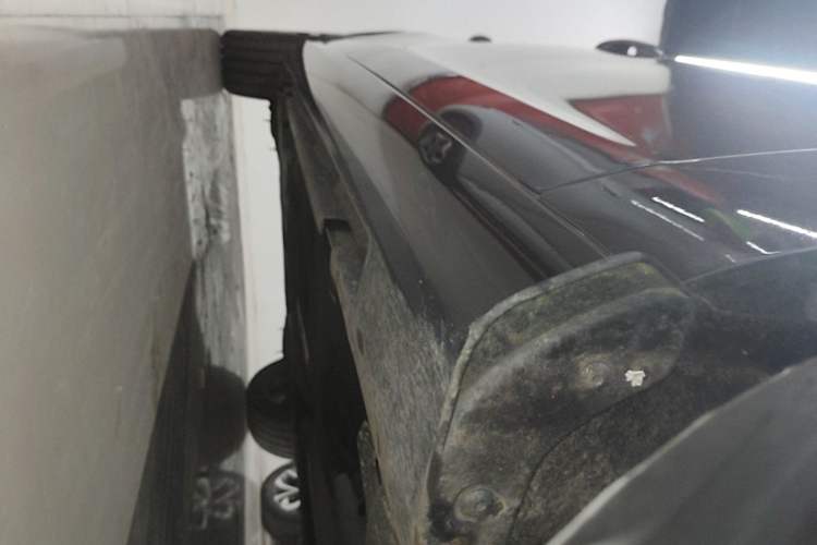 Used Volvo S60 2018 S60L T5 Intelligent Drive Progressive Edition Right Side Sill
