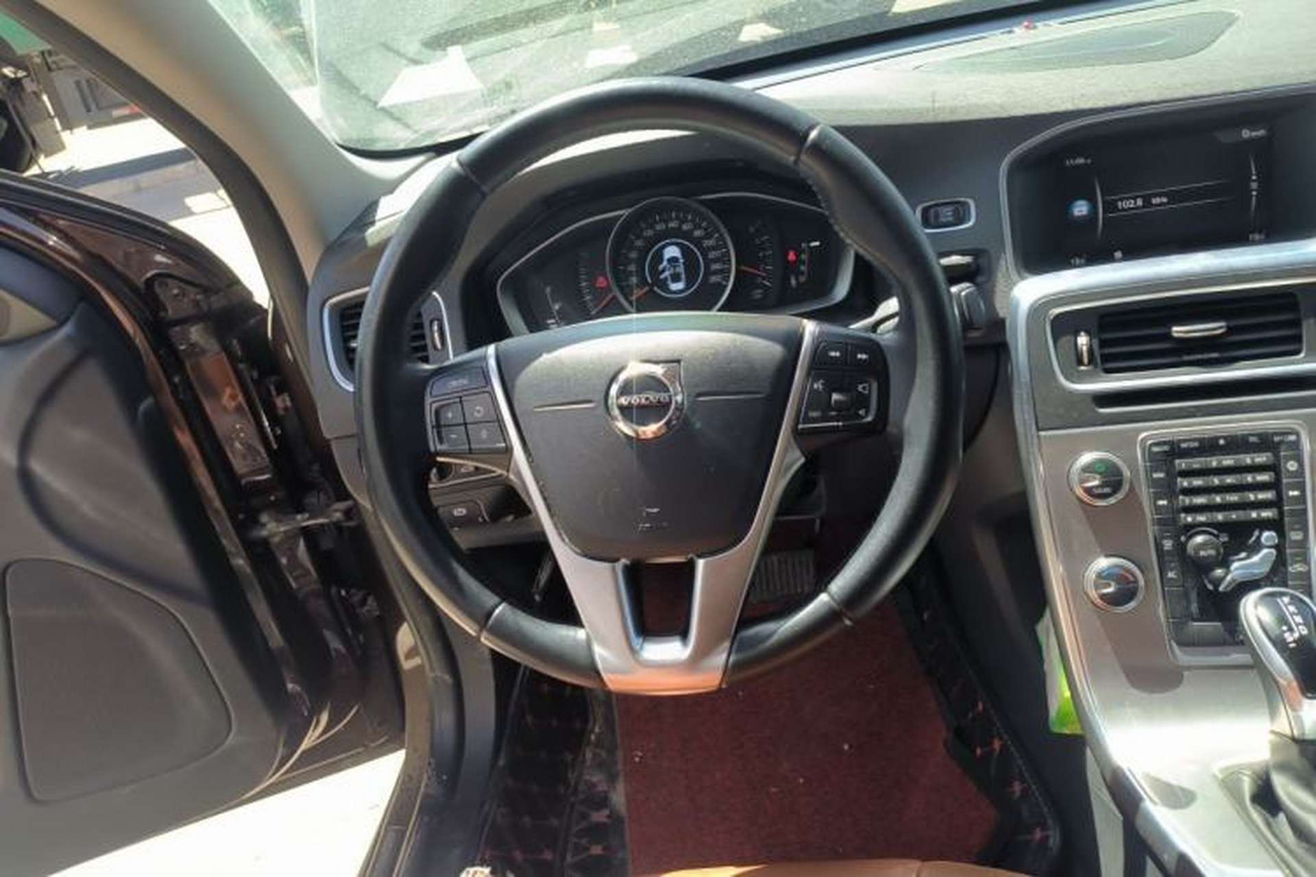 Used Volvo S60 2018 S60L T3 Smart Progress Edition Steering Wheel