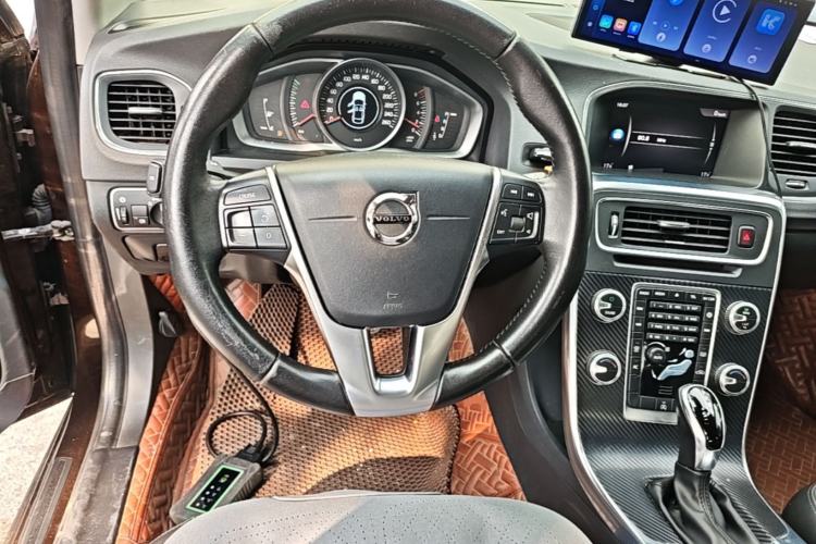 Used Volvo S60 2018 S60L T3 Smart Progress Edition Steering Wheel