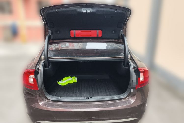 Used Volvo S60 2018 S60L T4 Smart & Ambitious Edition Trunk