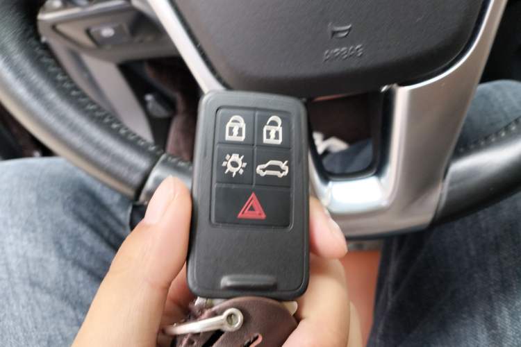 Used Volvo S60 2018 S60L T3 Smart Progress Edition Vehicle Key