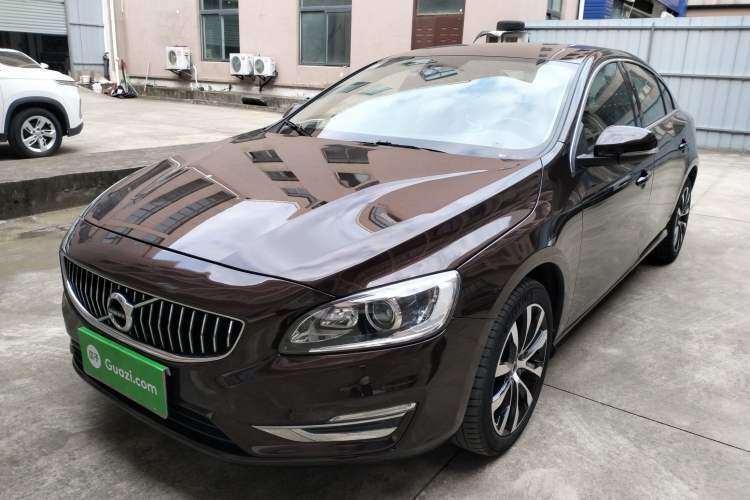 Used Volvo S60 2018 S60L T3 Smart Progress Edition Guazi used car, China used car export, Used car for sale, Used  cars, Cheapest cars for sale