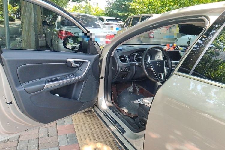 Used Volvo S60 2018 S60L T4 Smart & Ambitious Edition Driver Seat