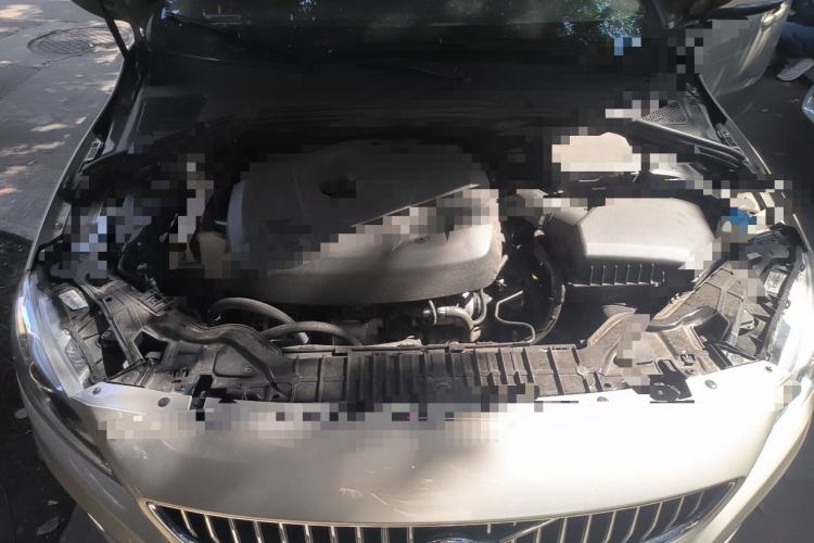 Used Volvo S60 2018 S60L T3 Smart Progress Edition Engine Bay