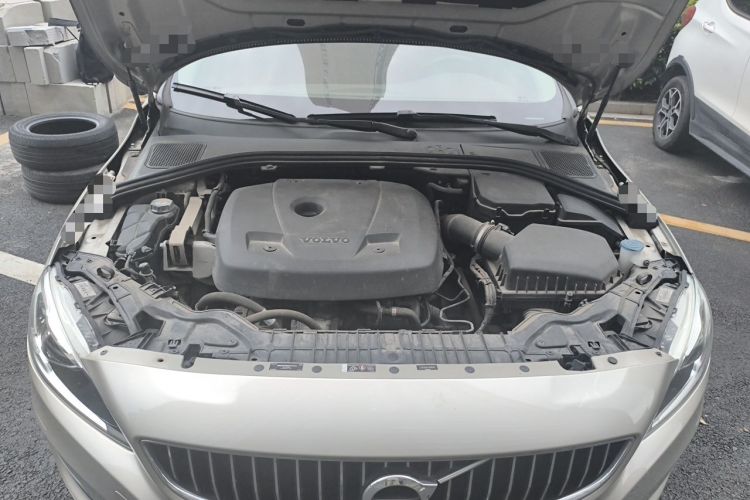 Used Volvo S60 2018 S60L T3 Smart Progress Edition Engine Bay