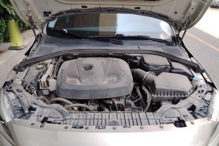 Used Volvo S60 2018 S60L T4 Smart & Ambitious Edition Engine Bay