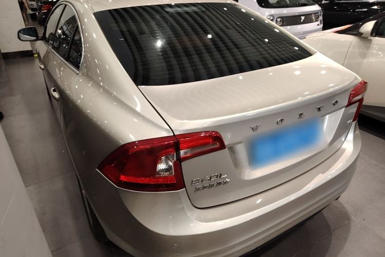 Used Volvo S60 2018 S60L T3 Smart Upgrade Edition Exterior 2