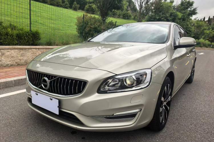 Used Volvo S60 2018 S60L T3 Smart Progress Edition Exterior 8