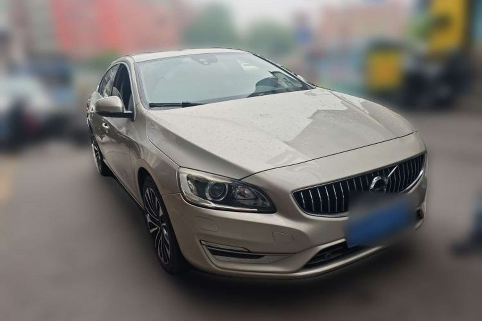 Used Volvo S60 2018 S60L T4 Smart & Ambitious Edition Front Right 45 Deg