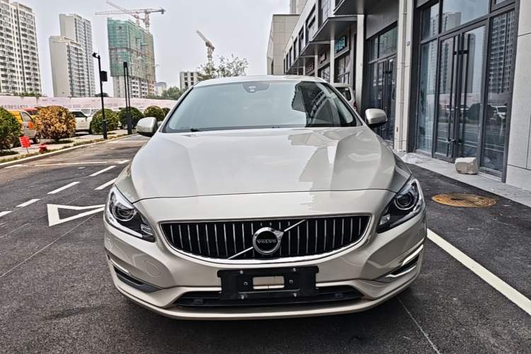 Used Volvo S60 2018 S60L T4 Smart & Ambitious Edition Front