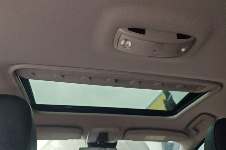 Used Volvo S60 2018 S60L T4 Smart & Ambitious Edition Headliner