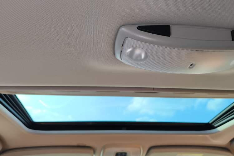 Used Volvo S60 2018 S60L T4 Zhiyuan Edition Headliner