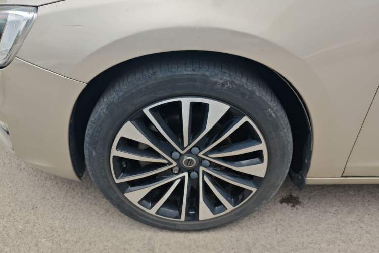 Used Volvo S60 2018 S60L T4 Smart & Ambitious Edition Left Front Wheel Hub