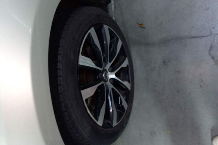 Used Volvo S60 2018 S60L T3 Smart Progress Edition Left Front Wheel Hub