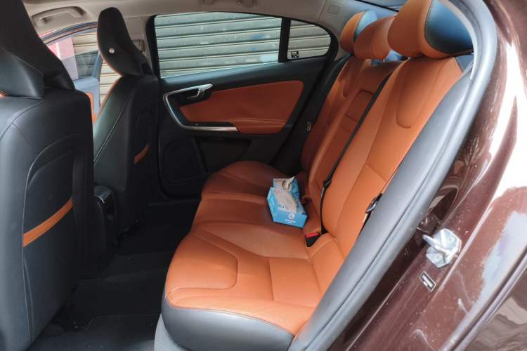 Used Volvo S60 2018 S60L T4 Smart & Ambitious Edition Left Rear Seat