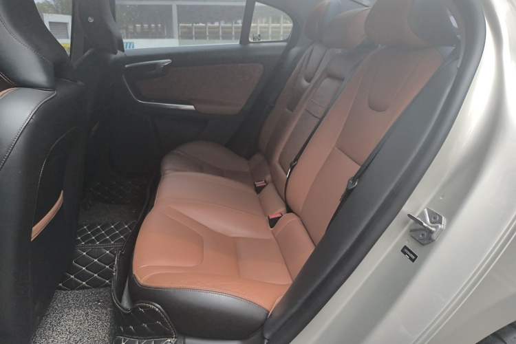 Used Volvo S60 2018 S60L T3 Smart Progress Edition Left Rear Seat