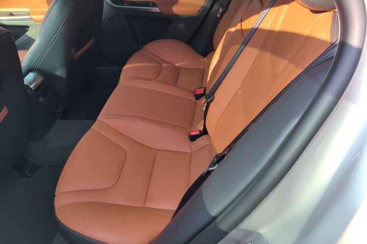 Used Volvo S60 2018 S60L T4 Zhiyuan Edition Left Rear Seat